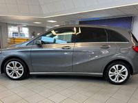 Gebraucht Mercedes B200 136 PS (100 kW) 2017 Grau Van / Kleinbus
