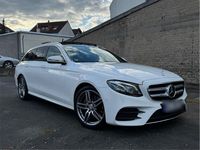 Gebraucht Mercedes E220 AMG line 194 PS (142 kW) 2016 Weiß Kombi