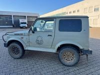Second-hand Suzuki Samurai 69 CP (50 kW) 1998 Verde SUV