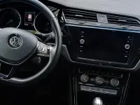 Gebraucht VW Touran Highline 150 PS (110 kW) 2019 Grau Van / Kleinbus