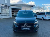 Gebraucht Mercedes T180 Progressive 131 PS (96 kW) 2025 Loparitschwarz metallic Van / Kleinbus