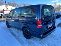 Gebraucht Mercedes EQV300 150 kW (204 PS) 2022 Blau Van / Kleinbus