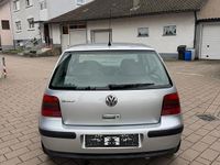 Gebraucht VW Golf IV 125 PS (91 kW) 2002 Silber Kleinwagen