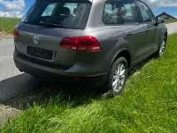 Gebraucht VW Touareg 239 PS (175 kW) 2010 Grau SUV