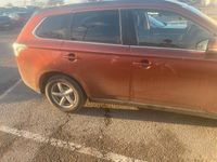 Gebraucht Mitsubishi Outlander 160 PS (117 kW) 2012 Orange SUV