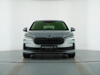 Gebraucht Skoda Superb Selection 193 PS (141 kW) 2024 Pebble silber metallic Limousine