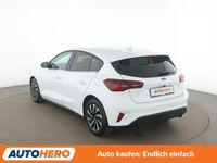 Gebraucht Ford Focus Titanium X 120 PS (88 kW) 2022 Weiß Limousine