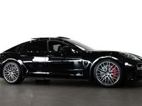 Gebraucht Porsche Panamera 4S 544 PS (400 kW) 2025 Tiefschwarzmetallic (2t) Limousine