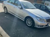 Gebraucht Mercedes E350 231 PS (169 kW) 2009 Silber Limousine