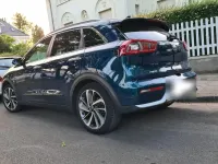 Gebraucht Kia Niro 141 PS (103 kW) 2017 Blau SUV