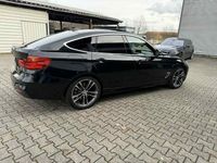 Gebraucht BMW 330 M Sport 258 PS (189 kW) 2015 Schwarz Limousine
