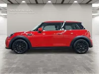 Gebraucht Mini Cooper 136 PS (100 kW) 2022 Rot Kleinwagen
