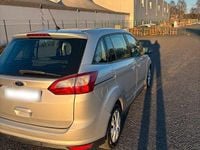 Gebraucht Ford Grand C-Max Trend 140 PS (102 kW) 2012 Silber Van / Kleinbus