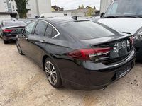 Gebraucht Opel Insignia Innovation 170 PS (125 kW) 2017 Black meet kettle Kleinwagen