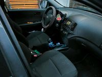 Gebraucht Hyundai i30 90 PS (66 kW) 2011 Grau Coupé