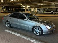 Gebraucht Mercedes E320 Elegance 224 PS (164 kW) 2002 Grau Limousine