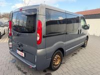 Gebraucht Opel Vivaro 114 PS (83 kW) 2011 Van / Kleinbus
