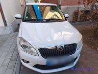 Gebraucht Skoda Fabia Elegance 86 PS (63 kW) 2014 Weiß Kleinwagen