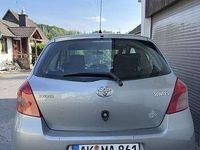 Gebraucht Toyota Yaris Cool 69 PS (50 kW) 2006 Grau Kleinwagen