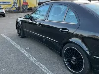 Gebraucht Mercedes 220 170 PS (125 kW) 2007 Schwarz Limousine