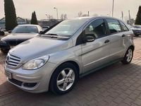Gebraucht Mercedes B180 109 PS (80 kW) 2005 Silber Van / Kleinbus