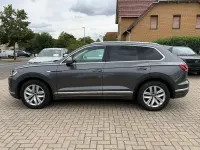 Gebraucht VW Touareg 231 PS (169 kW) 2021 Grau SUV