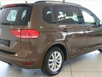 Gebraucht VW Touran 150 PS (110 kW) 2015 Braun Van / Kleinbus