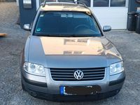 Gebraucht VW Passat Comfortline 131 PS (96 kW) 2001 Grau Kombi
