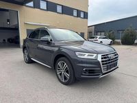 Second-hand Audi Q5 S-Line 190 CP (139 kW) 2019 Gri SUV