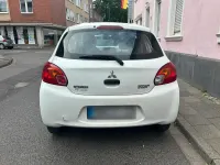 Gebraucht Mitsubishi Space Star 71 PS (52 kW) 2015 Weiß Kleinwagen