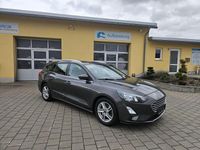 Gebraucht Ford Focus Cool & Connect 120 PS (88 kW) 2020 Grau Kombi