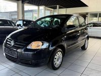 Gebraucht VW Fox Basis 54 PS (39 kW) 2006 Schwarz Kleinwagen