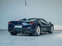 Gebraucht Ferrari 488 669 PS (492 kW) 2016 Blau Cabrio