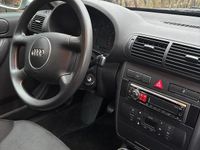 Używany Audi A3 102 KM (75 kW) 2002 Srebrny Hatchback