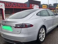 Usata Tesla Model S 269 kW (367 CV) 2013 Argento Utilitaria