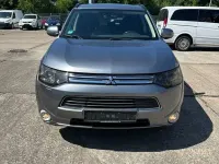 Gebraucht Mitsubishi Outlander P-HEV Plus 121 PS (88 kW) 2015 Grau SUV