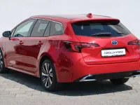 Neu Toyota Corolla 178 PS (130 kW) 2026 Emotional red metallic Kombi