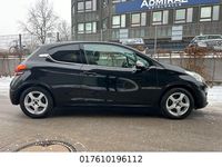 Gebraucht Peugeot 208 Allure 110 PS (80 kW) 2017 Schwarz Kleinwagen
