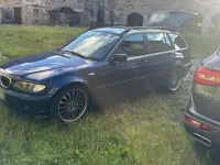 Gebraucht BMW 318 143 PS (105 kW) 2003 Blau Kombi