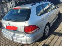 Gebraucht VW Golf V Edition 105 PS (77 kW) 2009 Grau Kombi