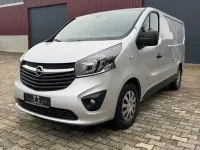 Gebraucht Opel Vivaro 145 PS (106 kW) 2016 Silber Van / Kleinbus