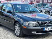 Gebraucht Volvo V40 122 PS (89 kW) 2003 Schwarz Kombi