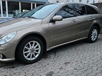 Gebraucht Mercedes R320 225 PS (165 kW) 2008 Gold Van / Kleinbus
