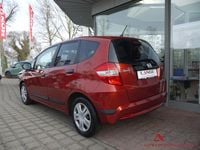 Gebraucht Honda Jazz Cool 90 PS (66 kW) 2015 Passion red p. Kleinwagen