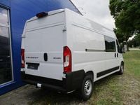 Gebraucht Peugeot Boxer 179 PS (131 kW) 2025 Weiss Van