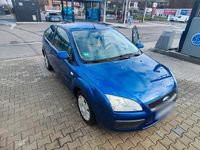 Gebraucht Ford Focus 105 PS (77 kW) 2007 Blau Kleinwagen