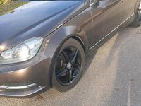 Gebraucht Mercedes C250 204 PS (150 kW) 2012 Braun Limousine