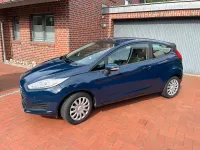 Gebraucht Ford Fiesta Trend 80 PS (58 kW) 2016 Blau Kleinwagen