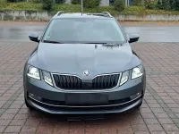 Gebraucht Skoda Octavia Premium Edition 116 PS (85 kW) 2018 Grau Kombi