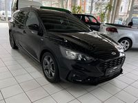 Usata Ford Focus ST-Line 125 CV (91 kW) 2020 Nero Station wagon